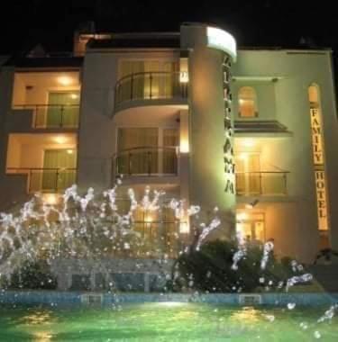 Semeen Hotel Afrikana Sveti Vlas Exterior foto